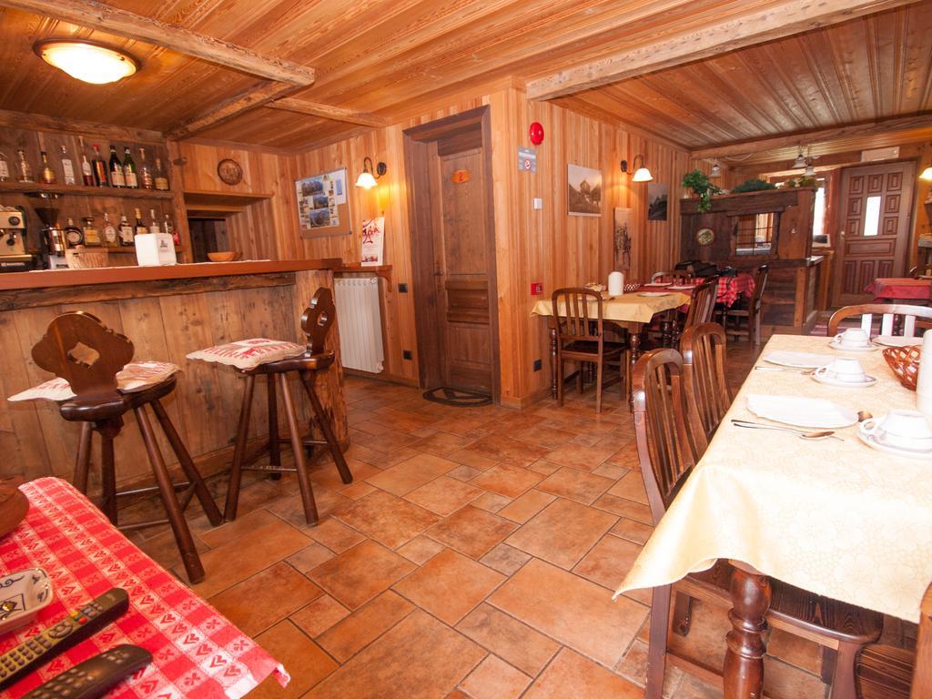 Le Vieux Rascard Chambres D'Hotes 샴폴루크 외부 사진
