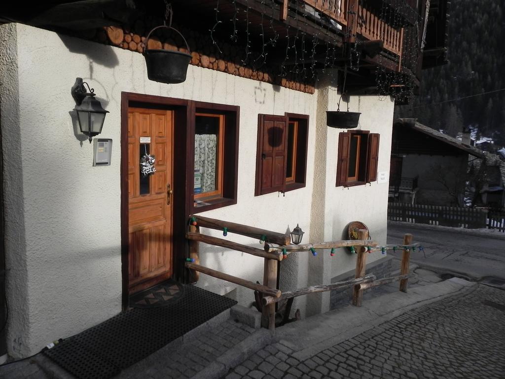 Le Vieux Rascard Chambres D'Hotes 샴폴루크 외부 사진